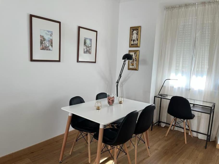Casa Da Praia Da Poca - Apartamento Lirio เอสตอริล ภายนอก รูปภาพ